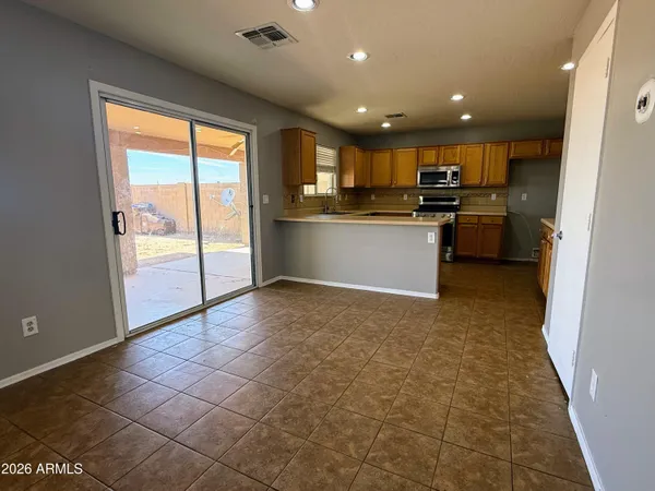 $273,000 | 716 West Gibson Avenue, Coolidge, AZ 85128