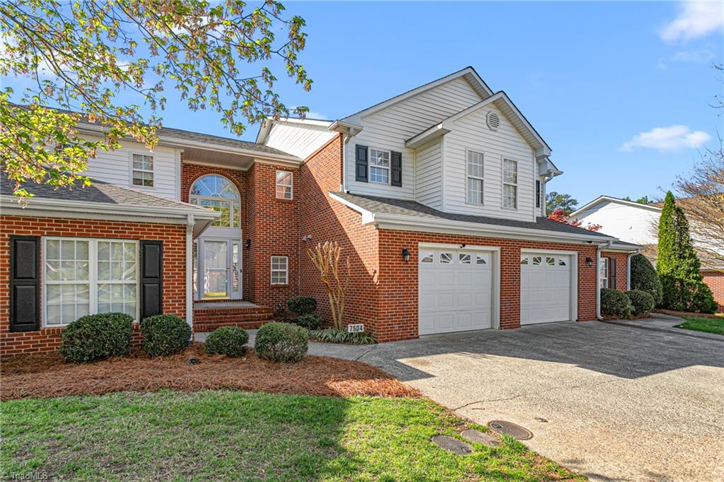 7504 Riverside Court Clemmons, NC 27012 - Photo 1 of 26 Gallery Image 1