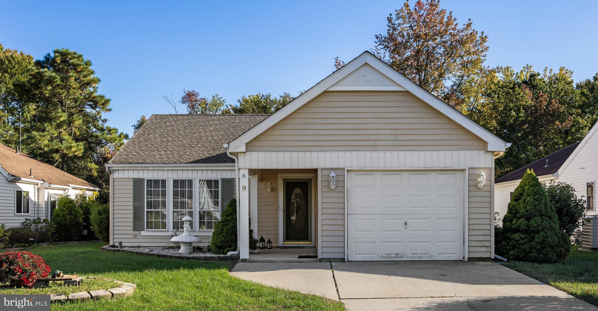 9 Mayfair Road Southampton, NJ 08088 - Photo 2 of 24 Gallery Image 2