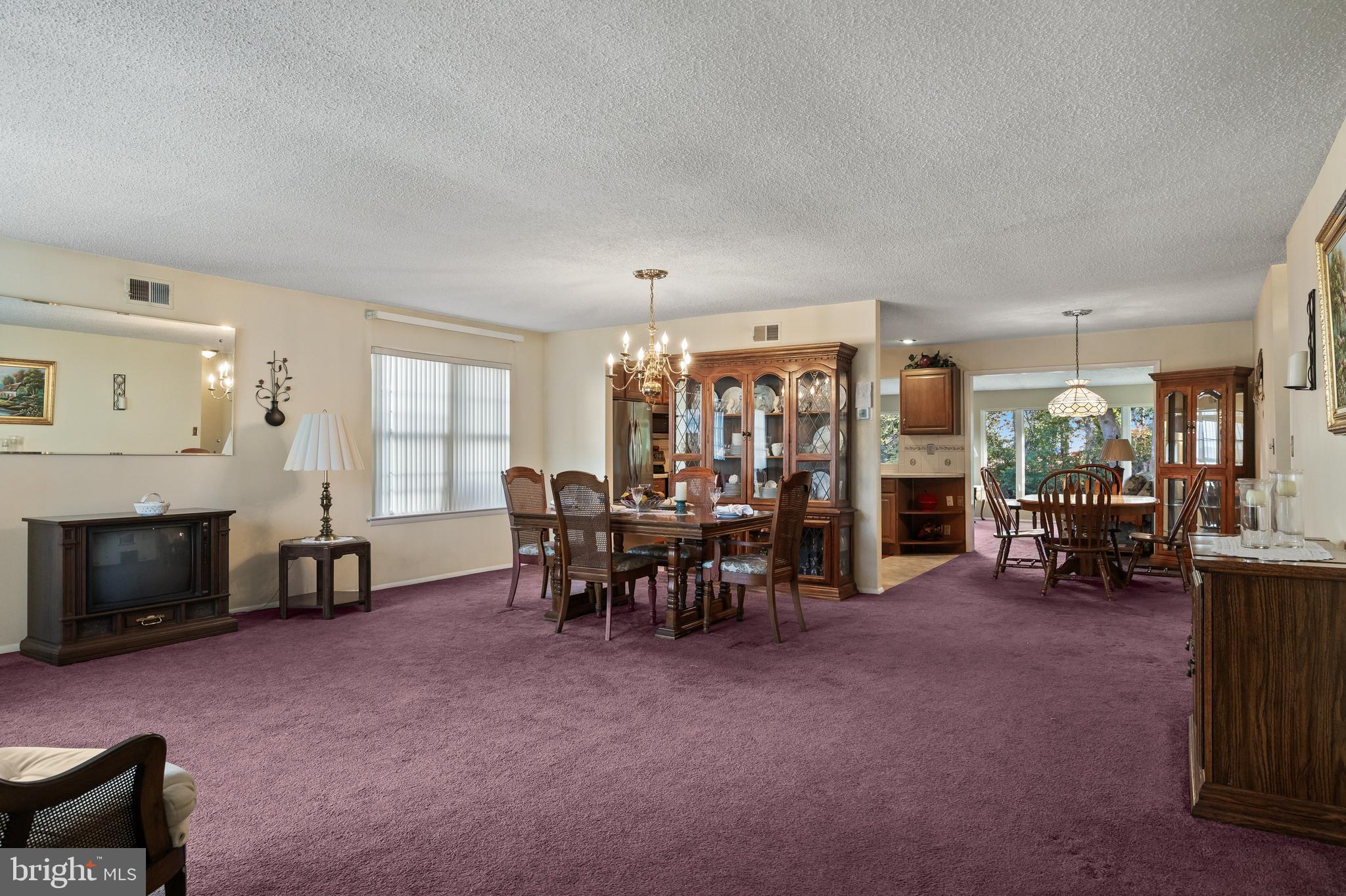 9 Mayfair Road Southampton, NJ 08088 - Photo 3 of 24 Gallery Image 3