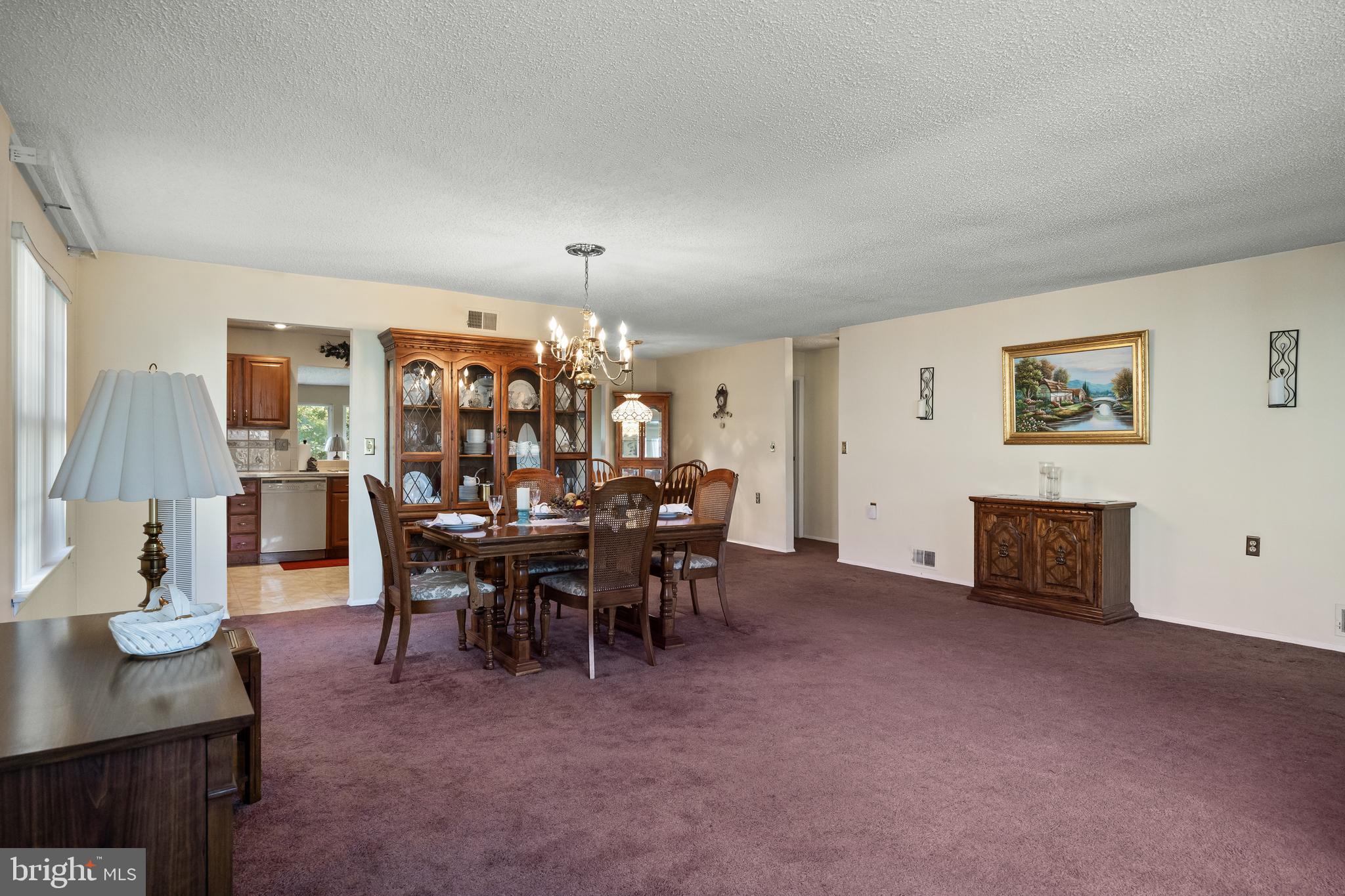 9 Mayfair Road Southampton, NJ 08088 - Photo 4 of 24 Gallery Image 4