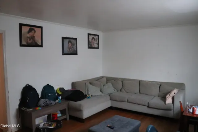 $199,000 | 1 Holmes Court, Albany, NY 12209