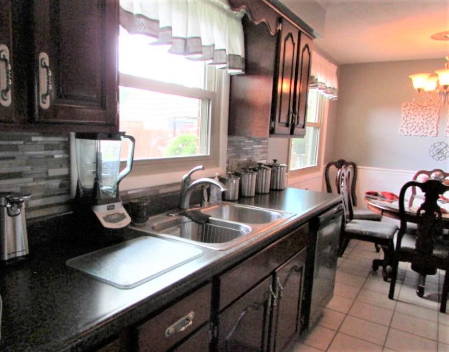5307 Ridgewood Road East Springfield, OH 45503 - Photo 9 of 38