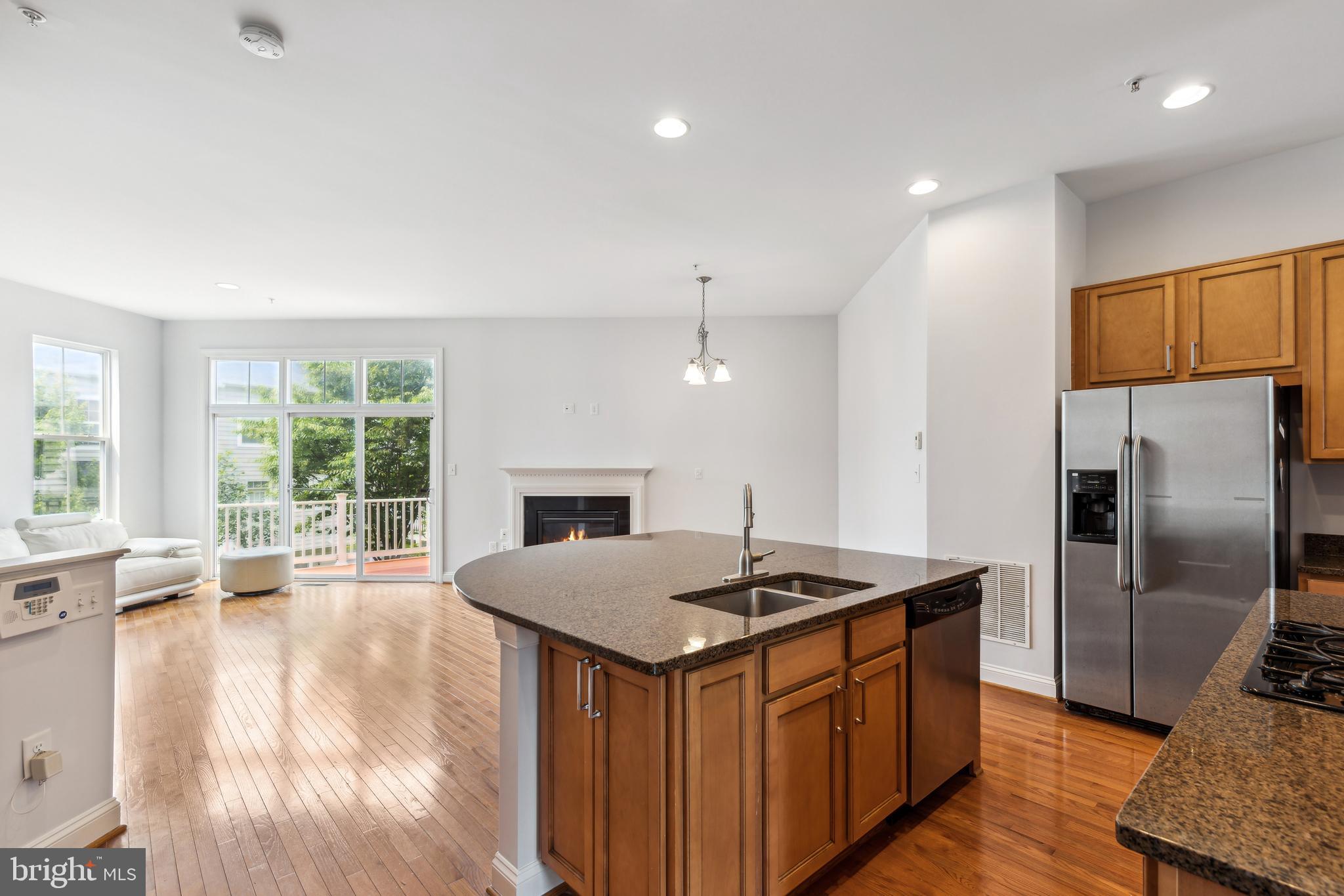 9807 Garden Ranges Laurel, MD 20723 - Photo 3 of 21 Kitchen