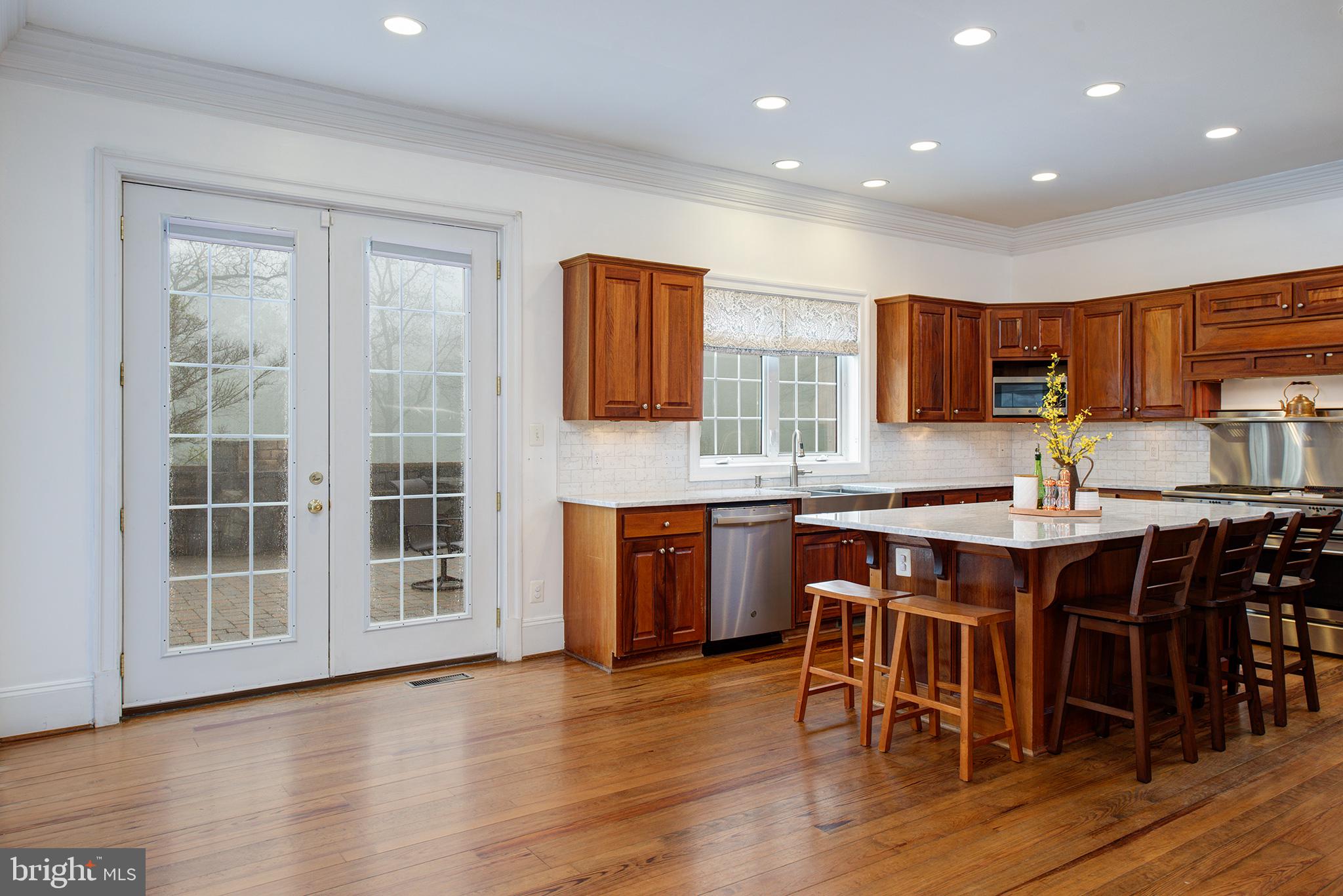 18388 Blue Ridge Mountain Road Bluemont, VA 20135 - Photo 15 of 86