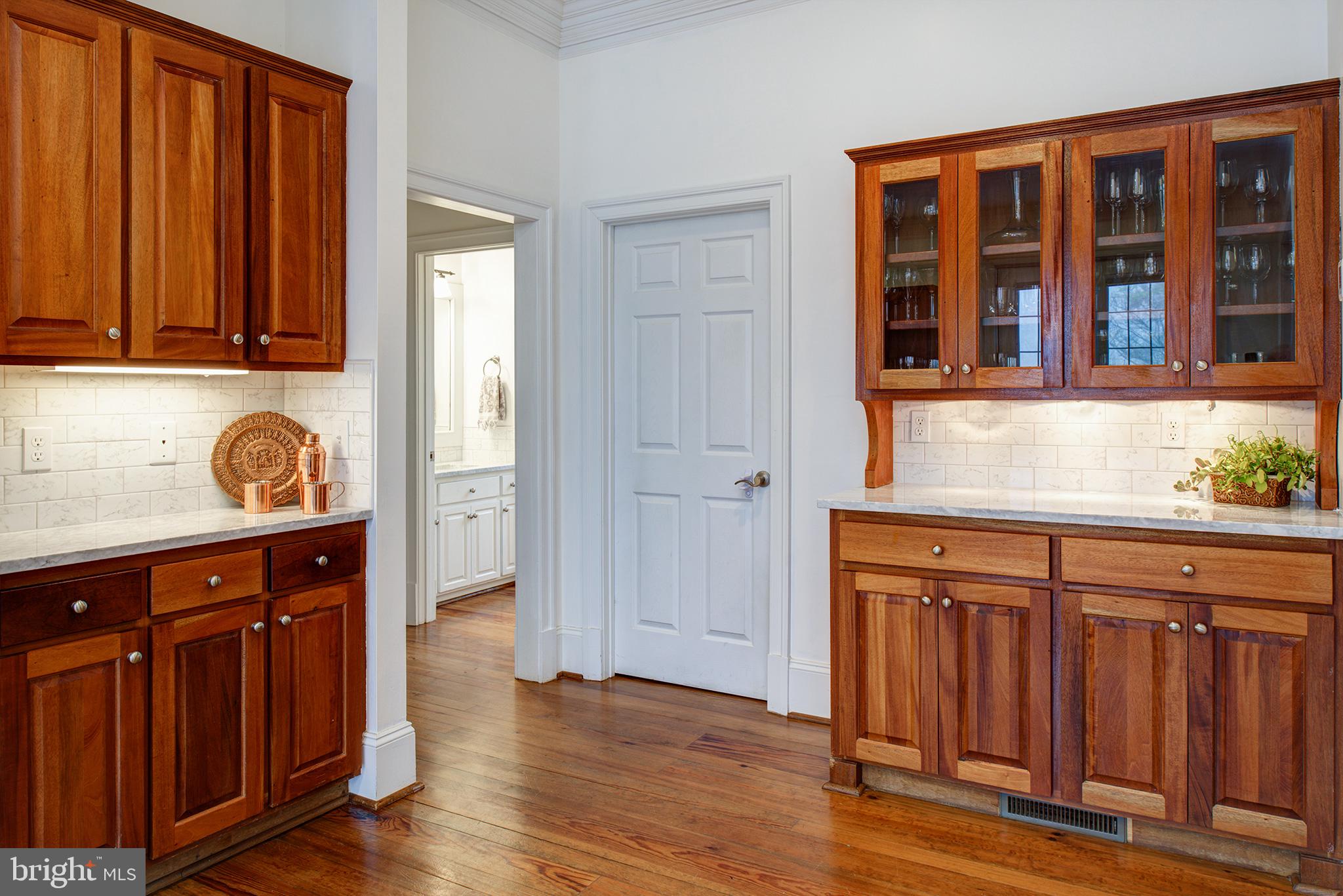 18388 Blue Ridge Mountain Road Bluemont, VA 20135 - Photo 16 of 86