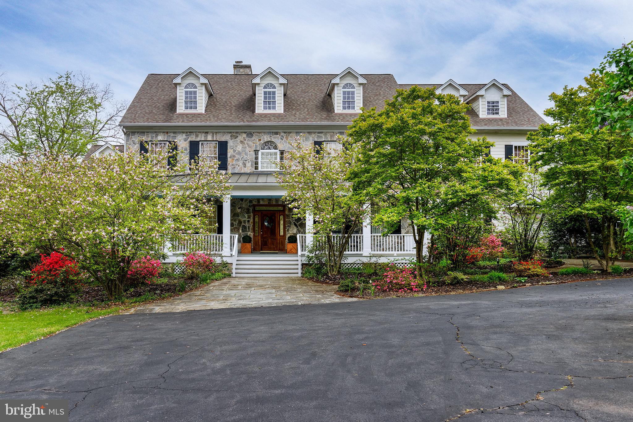 18388 Blue Ridge Mountain Road Bluemont, VA 20135 - Photo 2 of 86