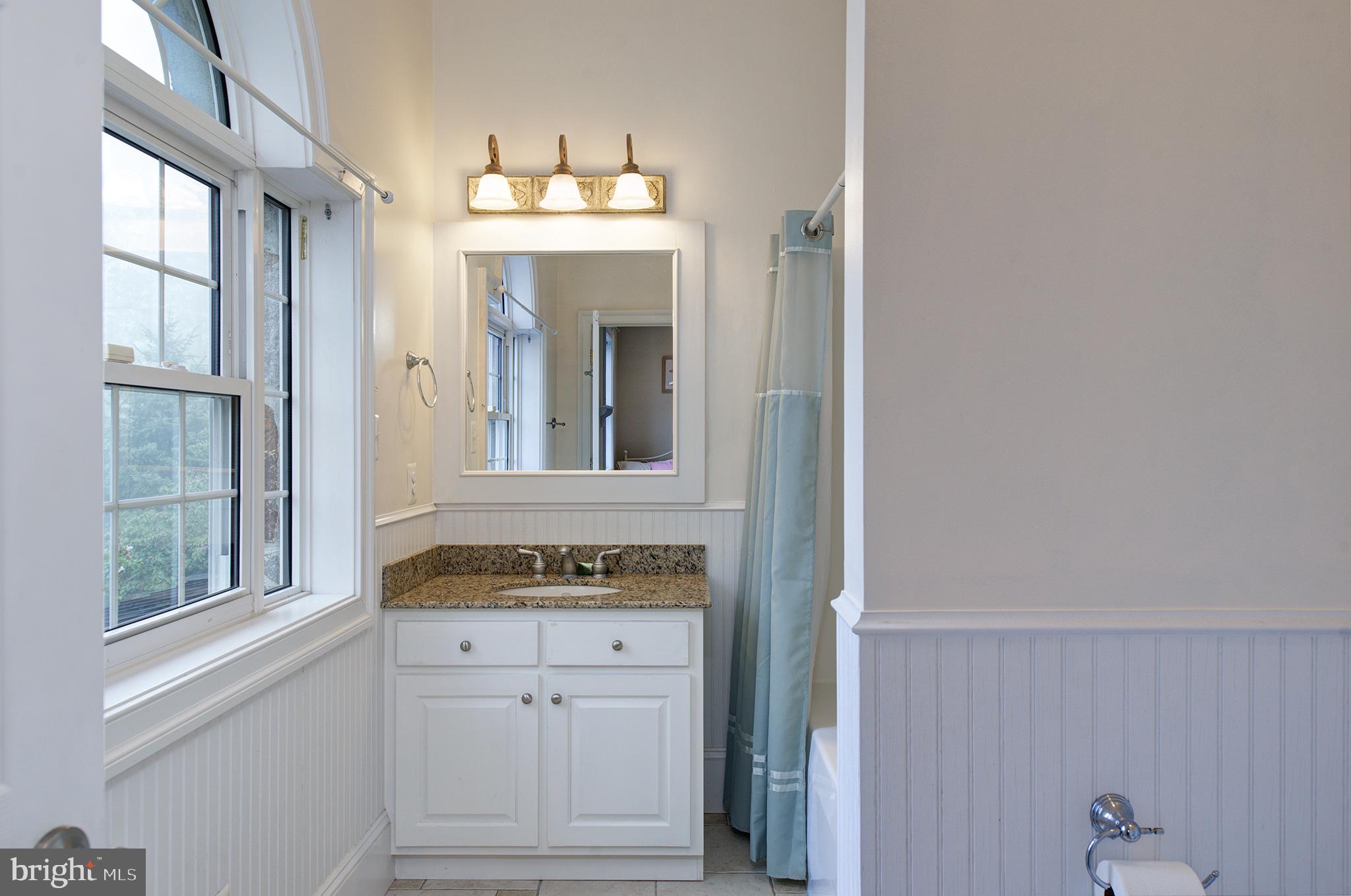 18388 Blue Ridge Mountain Road Bluemont, VA 20135 - Photo 34 of 86