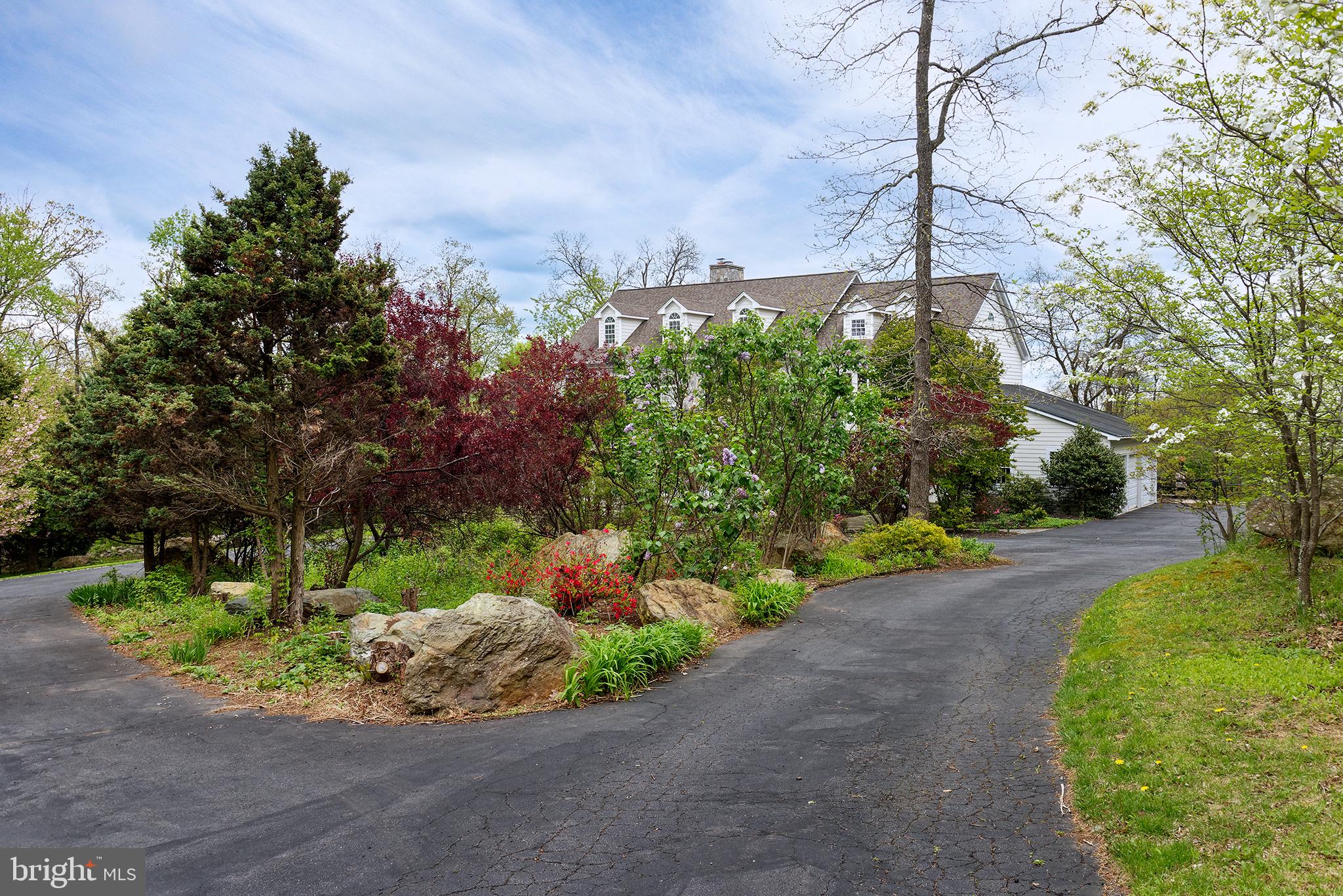 18388 Blue Ridge Mountain Road Bluemont, VA 20135 - Photo 49 of 86