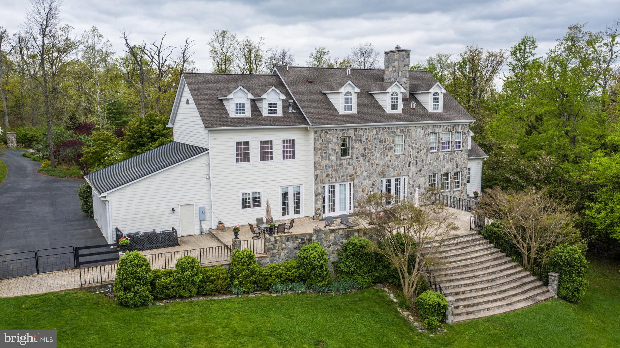 18388 Blue Ridge Mountain Road Bluemont, VA 20135 - Photo 74 of 86