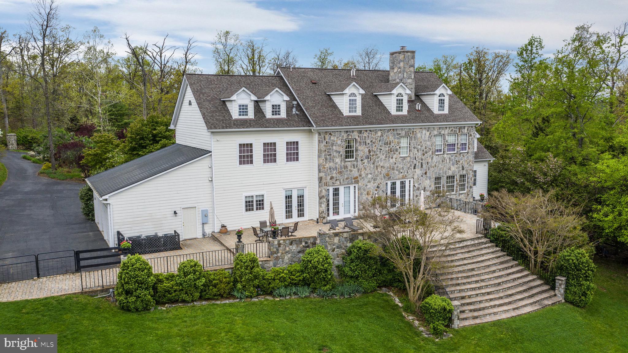 18388 Blue Ridge Mountain Road Bluemont, VA 20135 - Photo 84 of 86