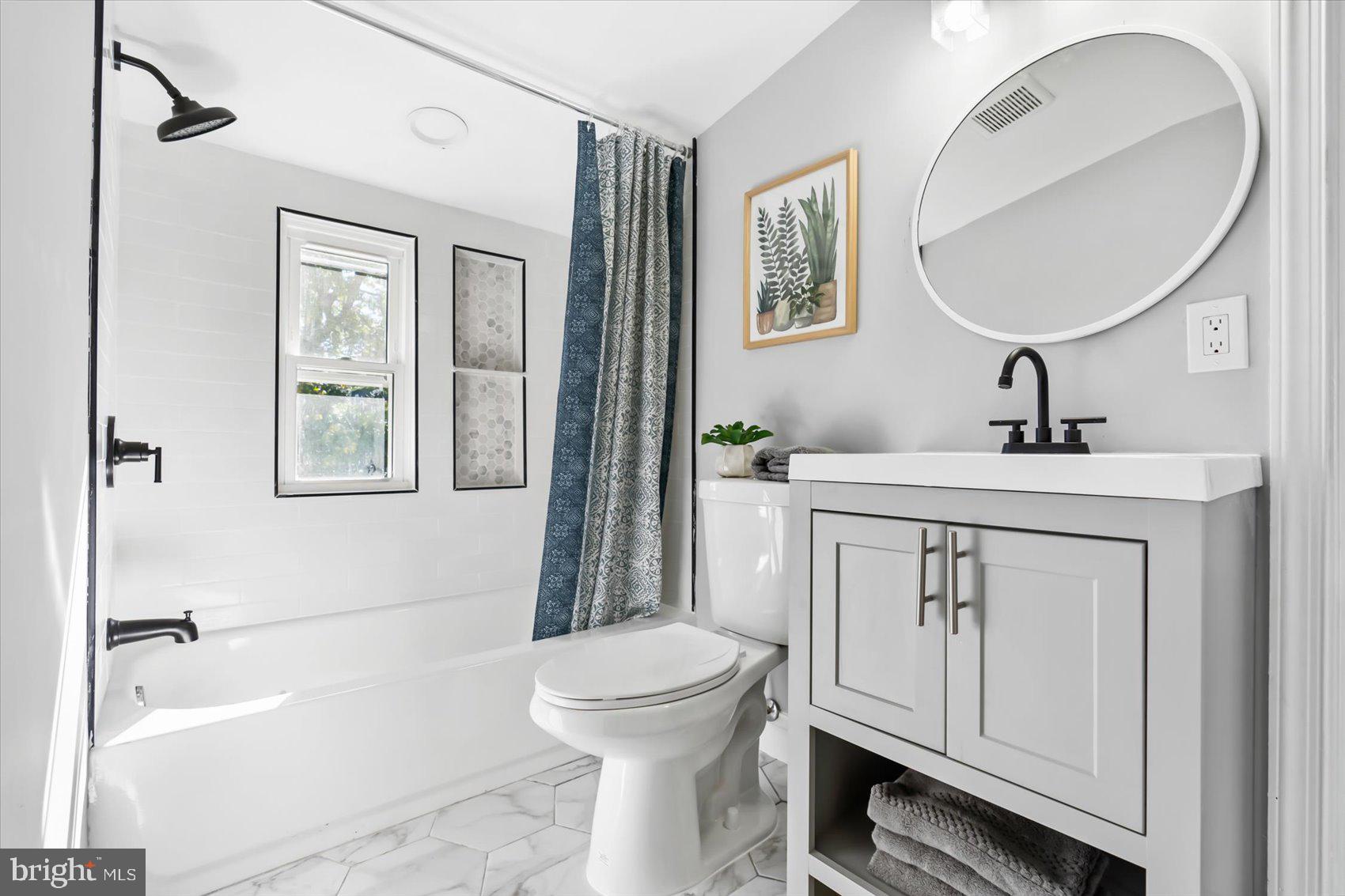 508 Kerwin Road Silver Spring, MD 20901 - Photo 23 of 30 Primary bath