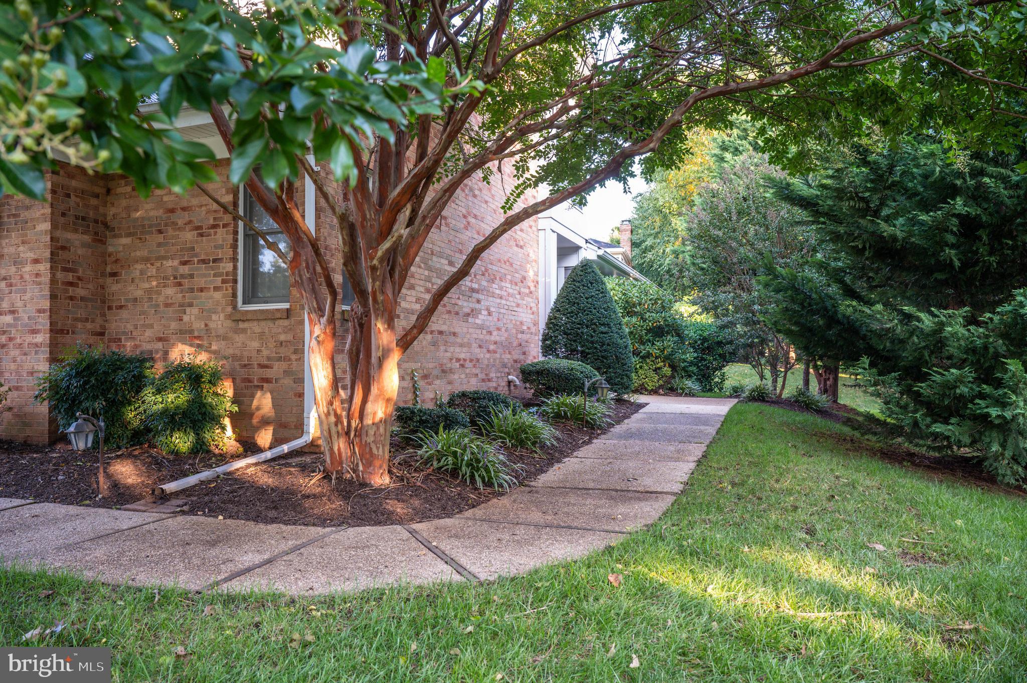 75 River Oaks Circle Pikesville, MD 21208 - Photo 14 of 34