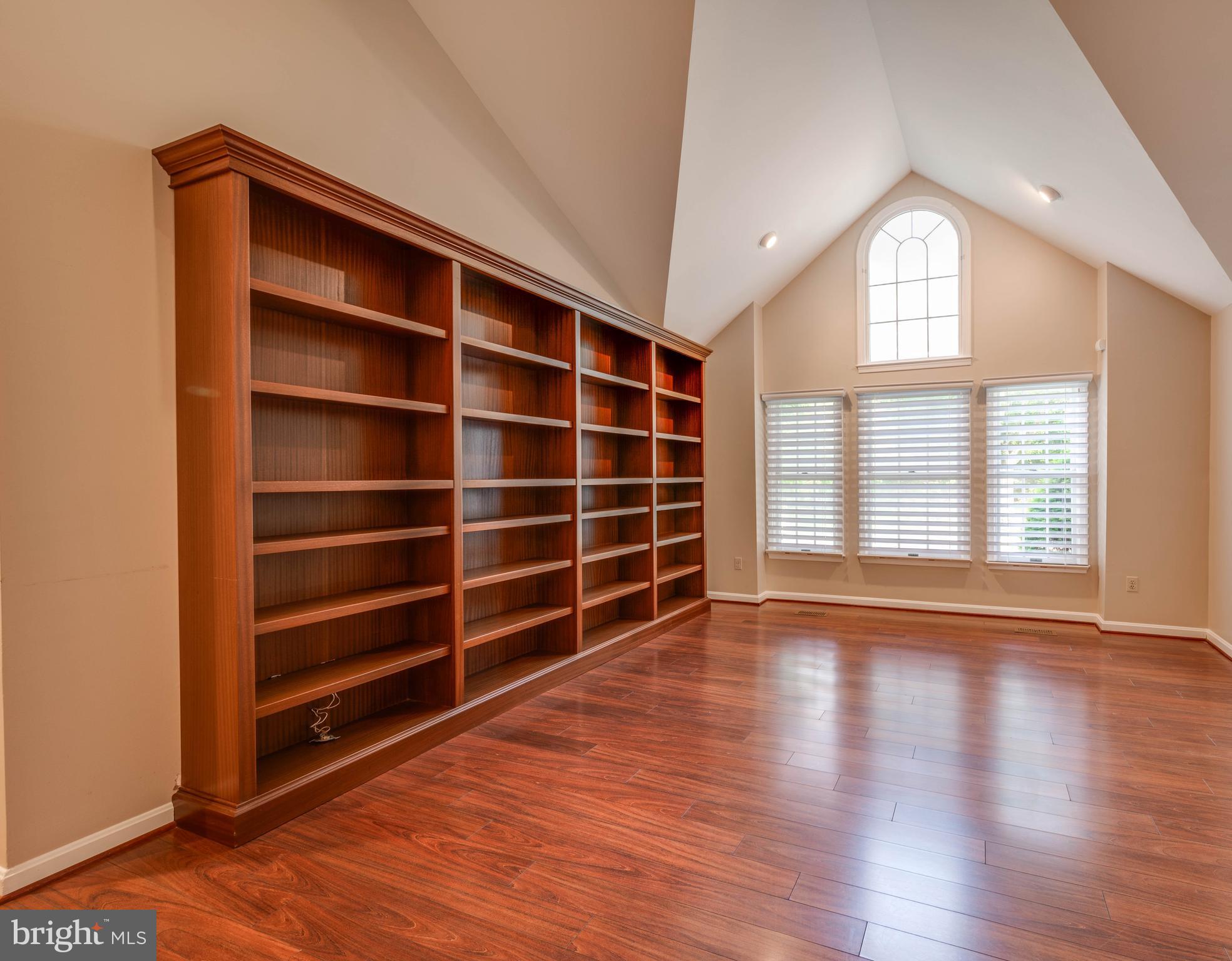 75 River Oaks Circle Pikesville, MD 21208 - Photo 24 of 34