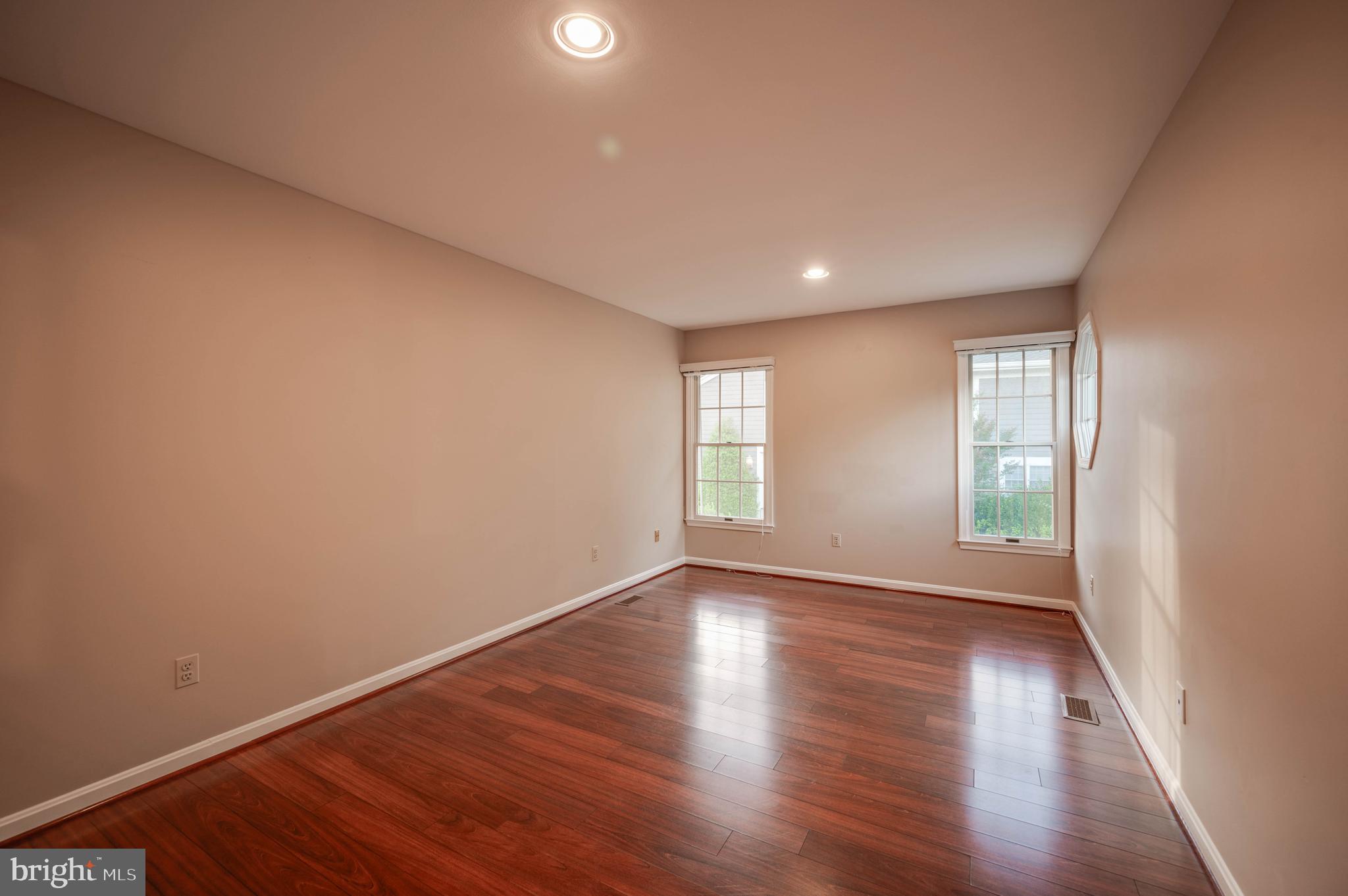 75 River Oaks Circle Pikesville, MD 21208 - Photo 29 of 34