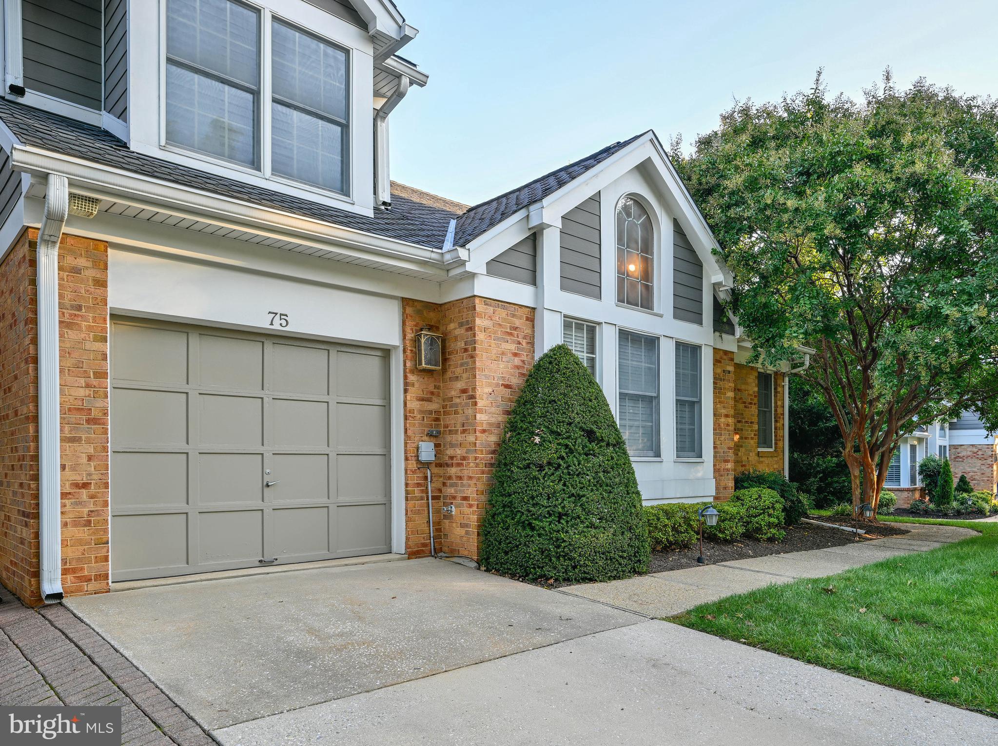 75 River Oaks Circle Pikesville, MD 21208 - Photo 3 of 34