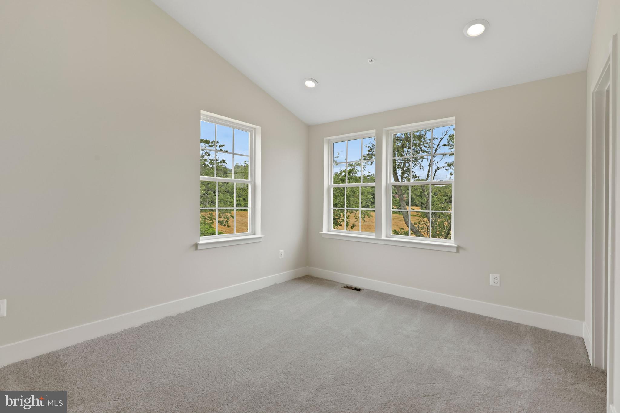 2375 Spruce Knob Terrace Frederick, MD 21702 - Photo 24 of 34