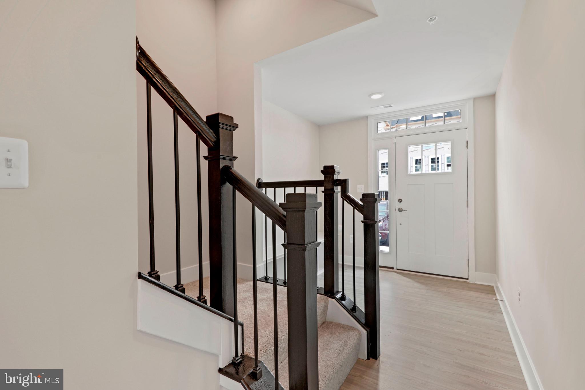 2375 Spruce Knob Terrace Frederick, MD 21702 - Photo 3 of 34