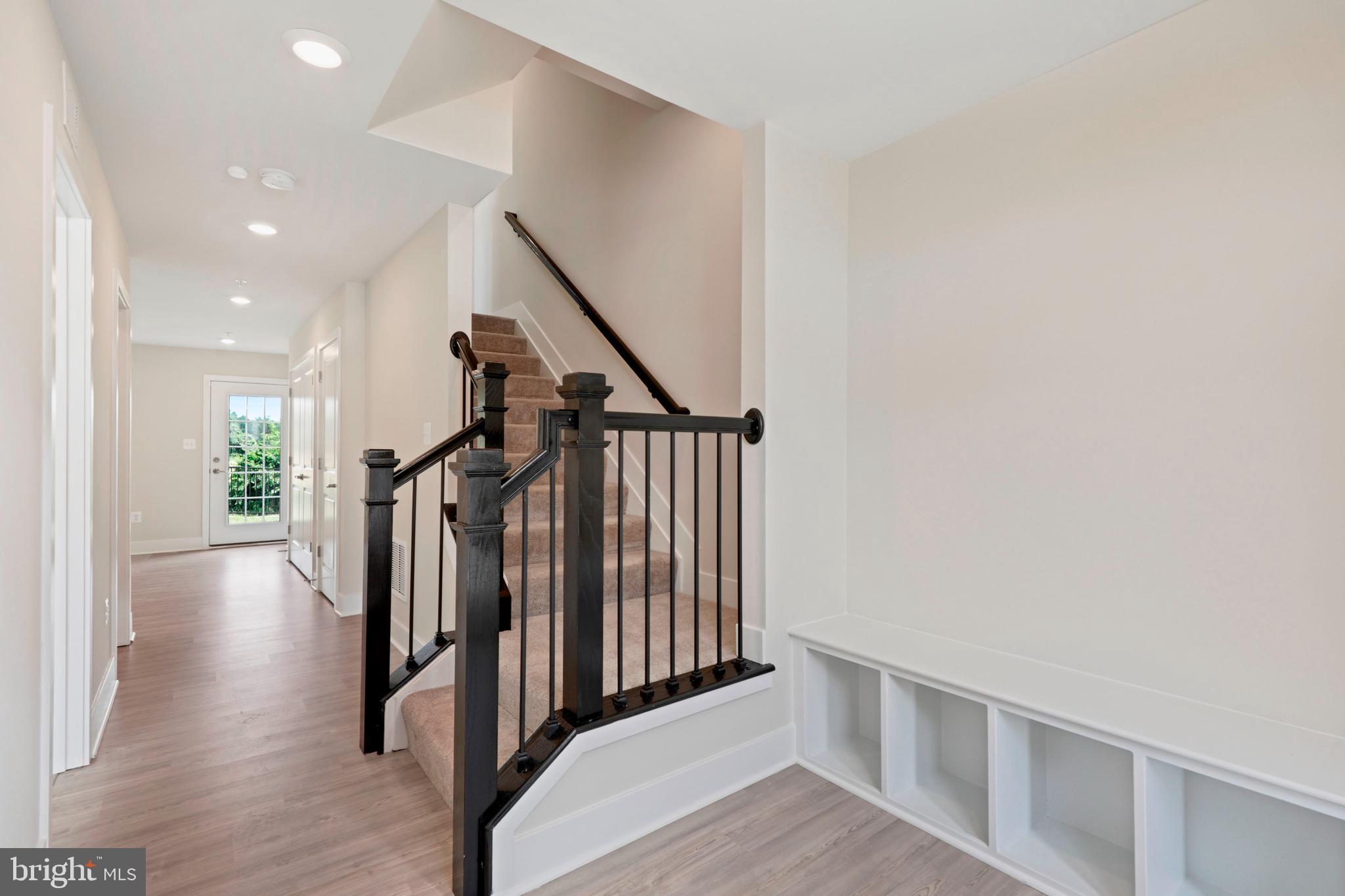 2375 Spruce Knob Terrace Frederick, MD 21702 - Photo 4 of 34