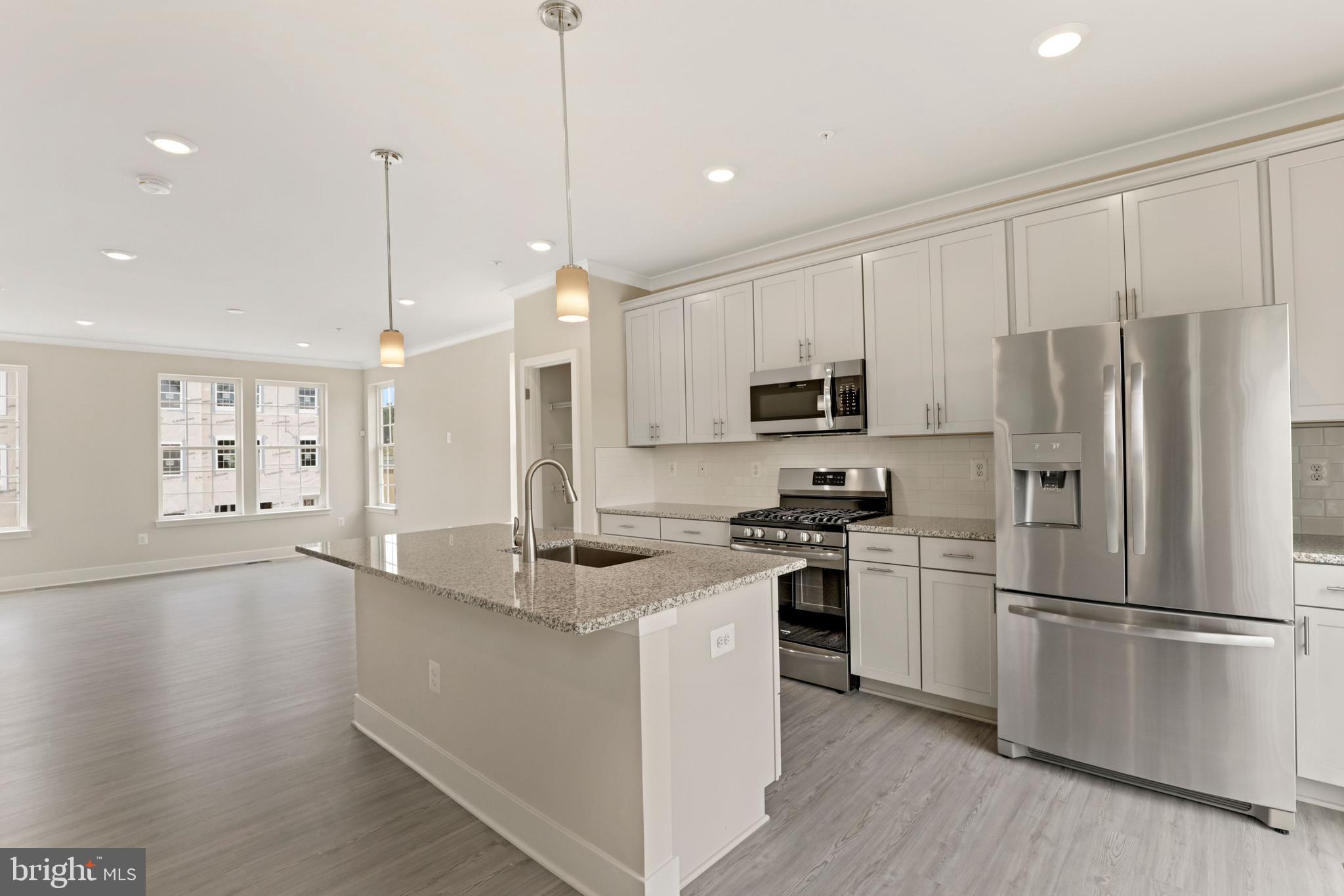 2375 Spruce Knob Terrace Frederick, MD 21702 - Photo 8 of 34