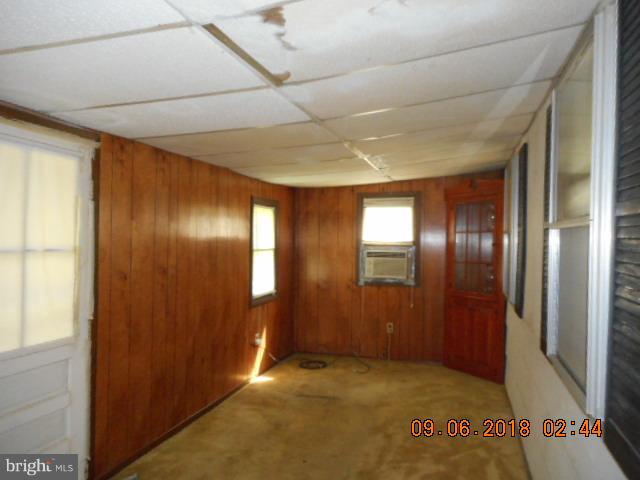 546 Grovers Turn Road Owings, MD 20736 - Photo 12 of 14 Family Room