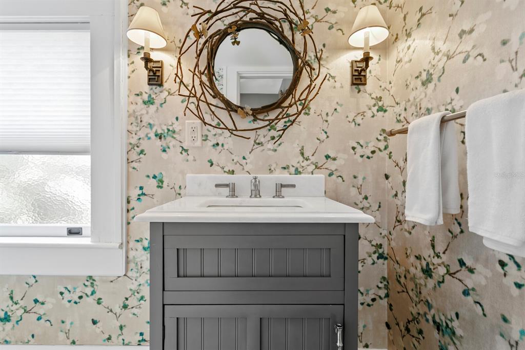 147 Edgewater Drive Dunedin, FL 34698 - Photo 26 of 99