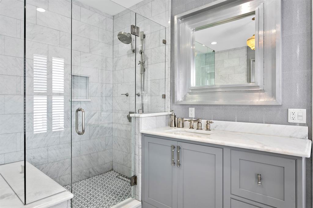 147 Edgewater Drive Dunedin, FL 34698 - Photo 40 of 99