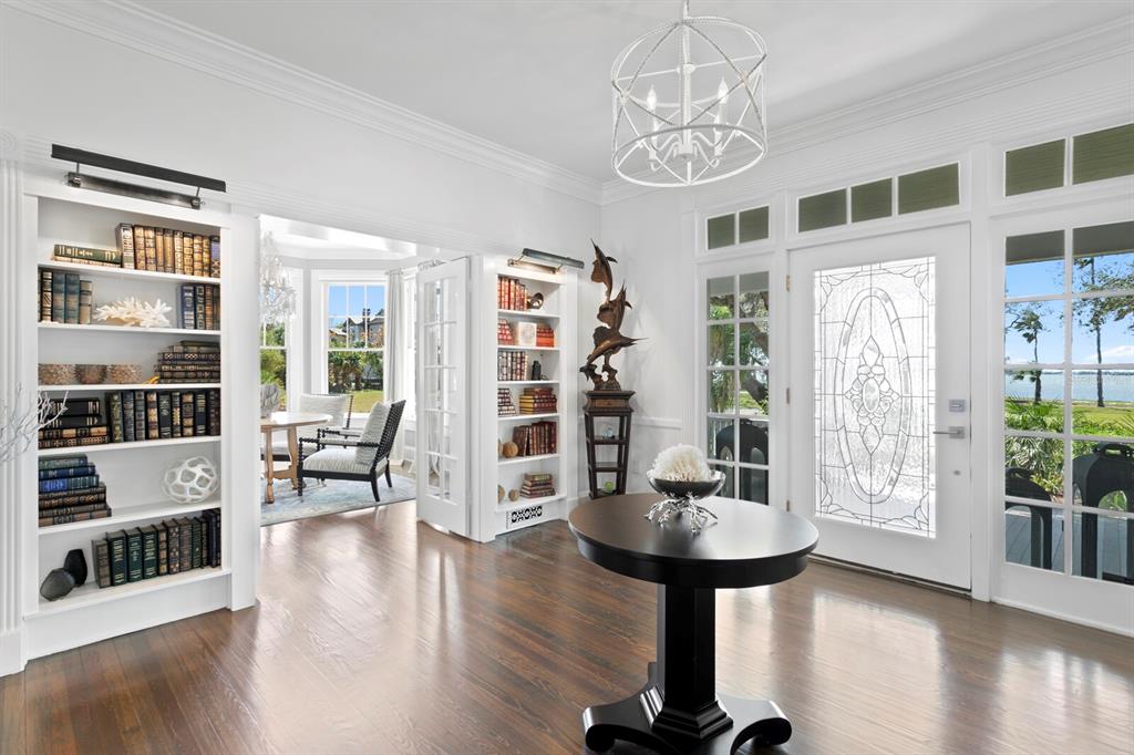 147 Edgewater Drive Dunedin, FL 34698 - Photo 4 of 99