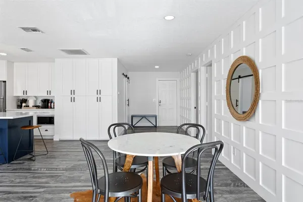 $6,603,000 | 147 Edgewater Drive, Dunedin, FL 34698