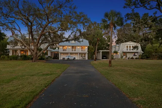 $6,603,000 | 147 Edgewater Drive, Dunedin, FL 34698