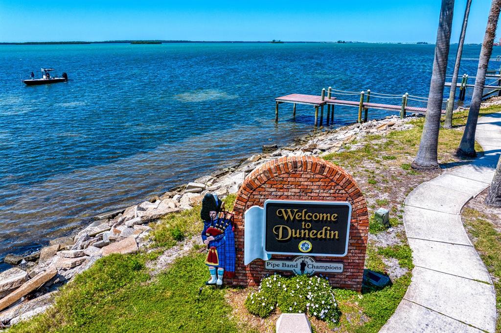 147 Edgewater Drive Dunedin, FL 34698 - Photo 86 of 99