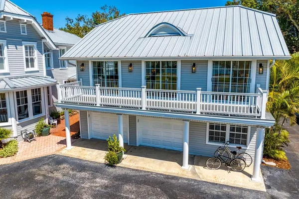 $6,603,000 | 147 Edgewater Drive, Dunedin, FL 34698