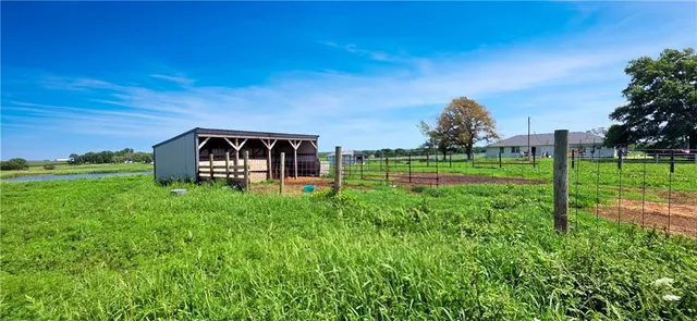 $535,000 | 20479 D Highway, Norborne, MO 64668