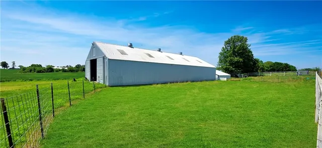 $535,000 | 20479 D Highway, Norborne, MO 64668