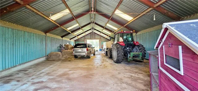 $535,000 | 20479 D Highway, Norborne, MO 64668