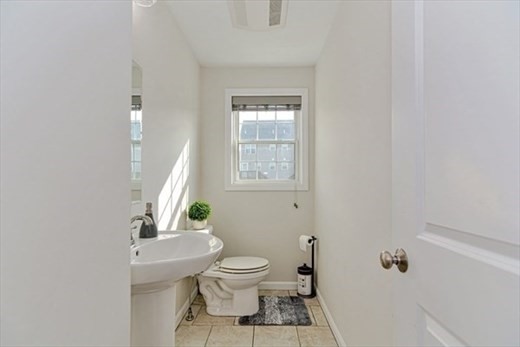 32 Riley Road, Unit 32 Tyngsboro, MA 01879 - Photo 9 of 19