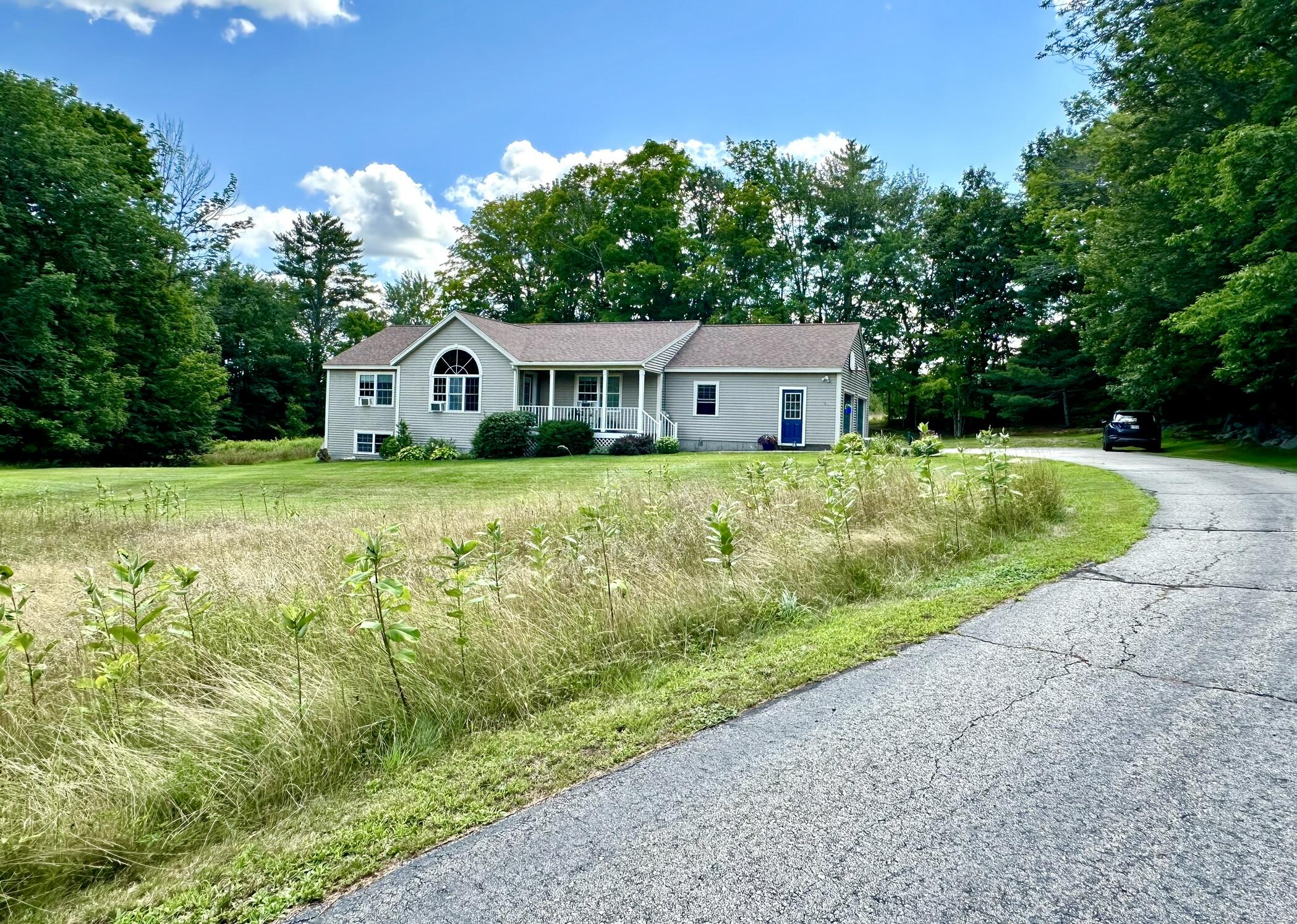 31 Hazen Drive Springvale, ME 04083 - Photo 4 of 53 IMG_3354