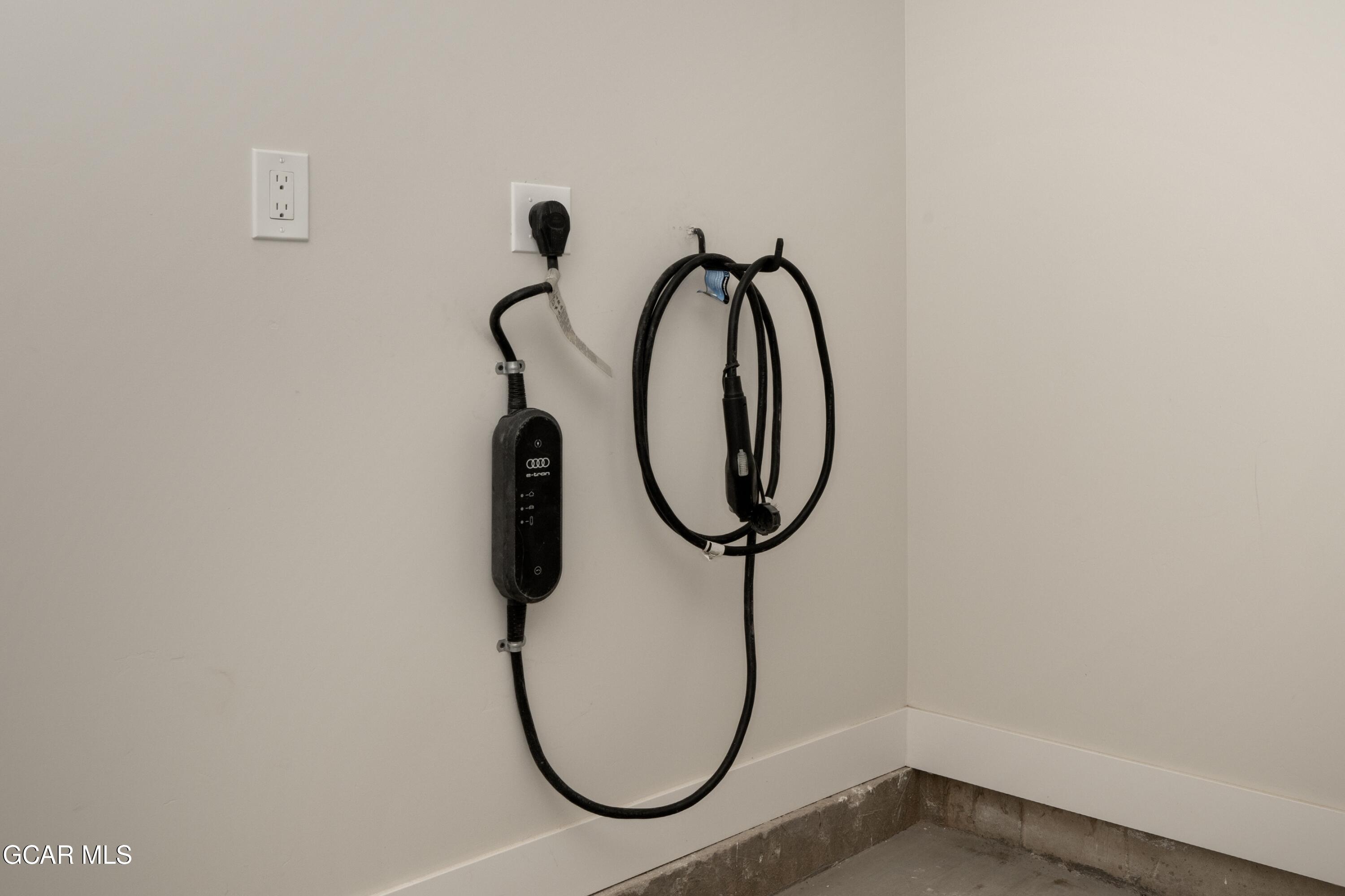 103 Saddle Mountain Camp Road Granby, CO 80446 - Photo 27 of 38 Car Charger