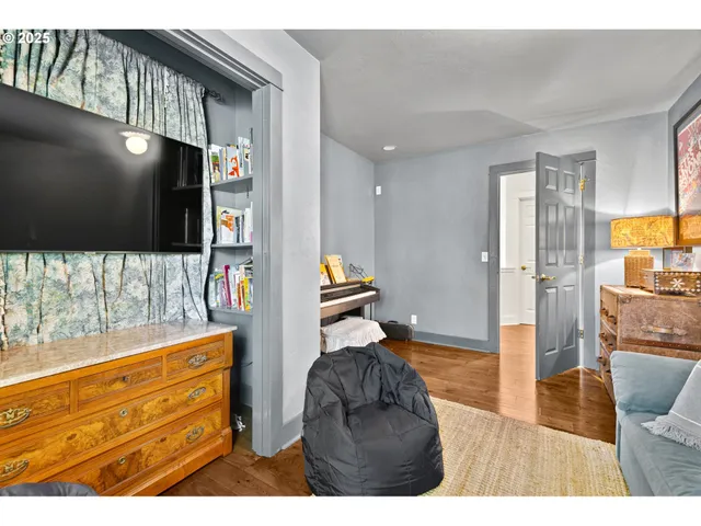 $975,000 | 2709 Riverwalk Loop, Eugene, OR 97401