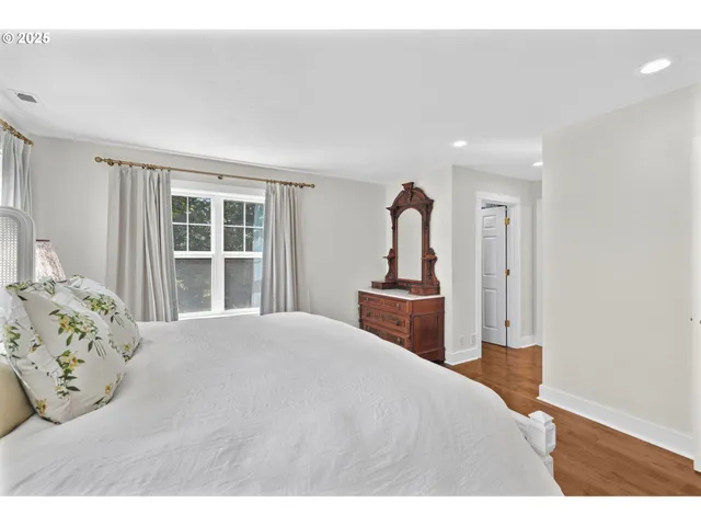 $975,000 | 2709 Riverwalk Loop, Eugene, OR 97401