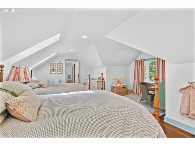 $975,000 | 2709 Riverwalk Loop, Eugene, OR 97401