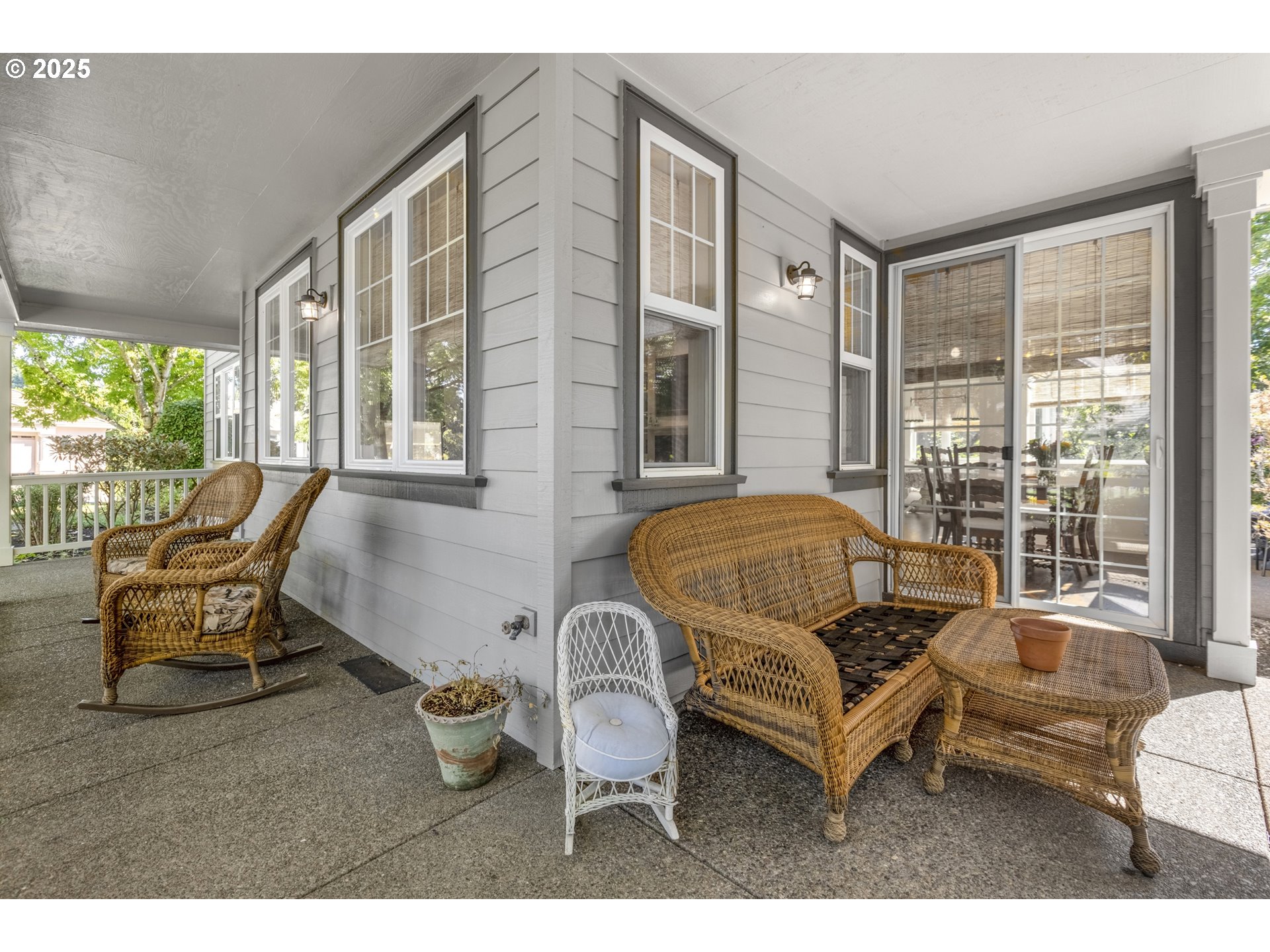 2709 Riverwalk Loop Eugene, OR 97401 - Photo 7 of 48