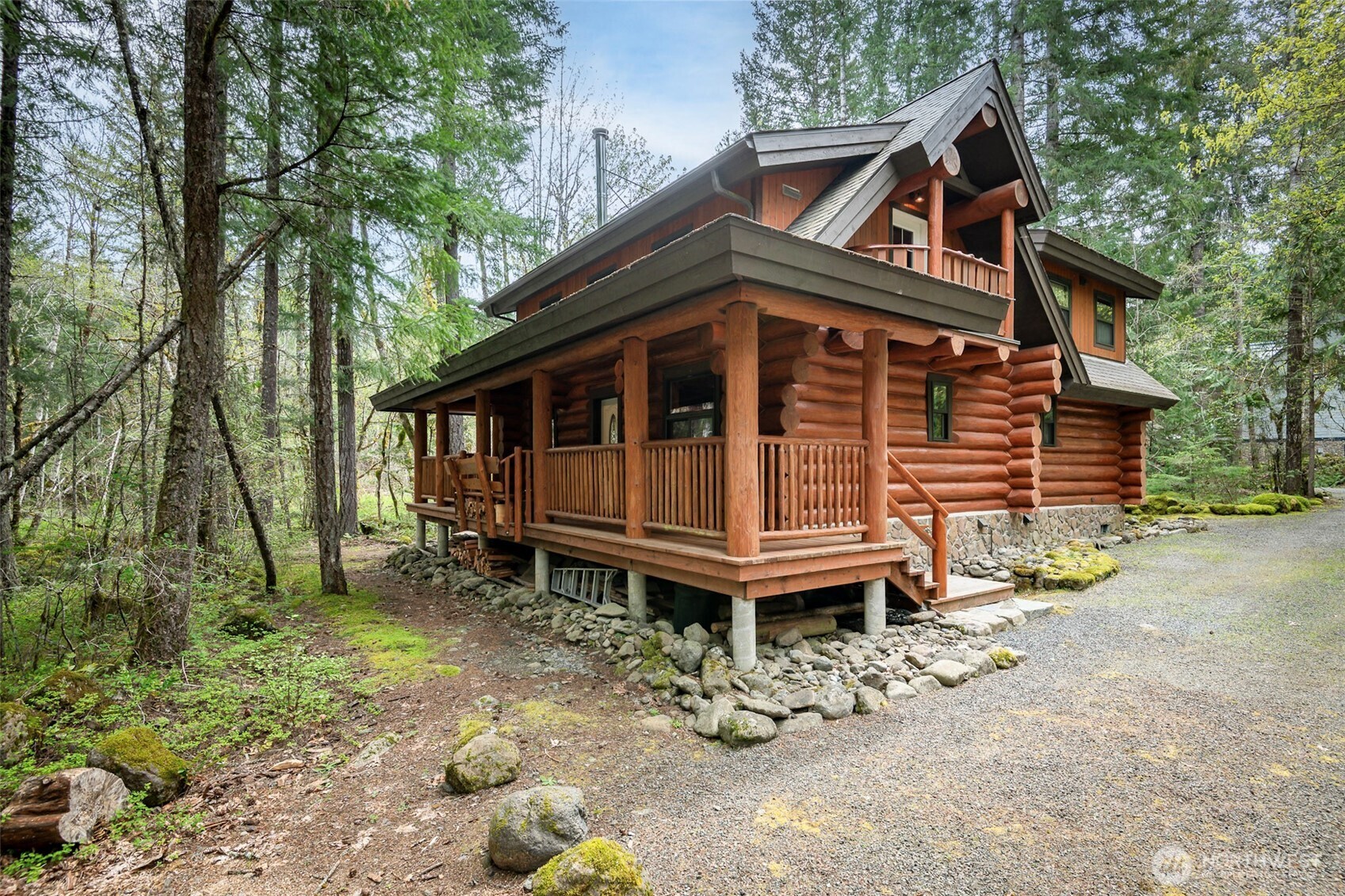 107 Goat Rocks Drive Packwood, WA 98361 - Photo 5 of 36