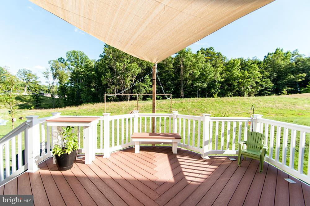 2817 St Marys View Road Accokeek, MD 20607 - Photo 26 of 28 Exterior (Rear)