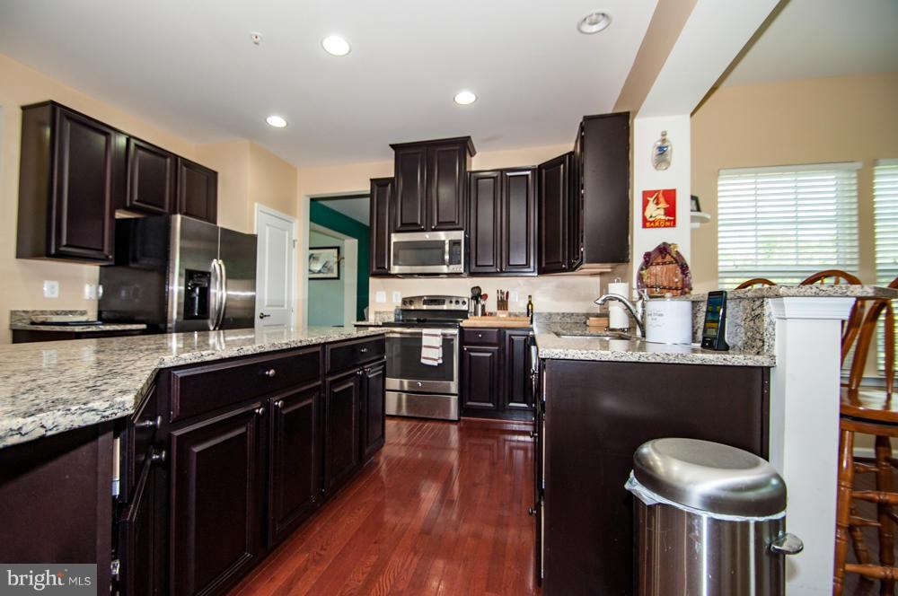 2817 St Marys View Road Accokeek, MD 20607 - Photo 6 of 28 Kitchen