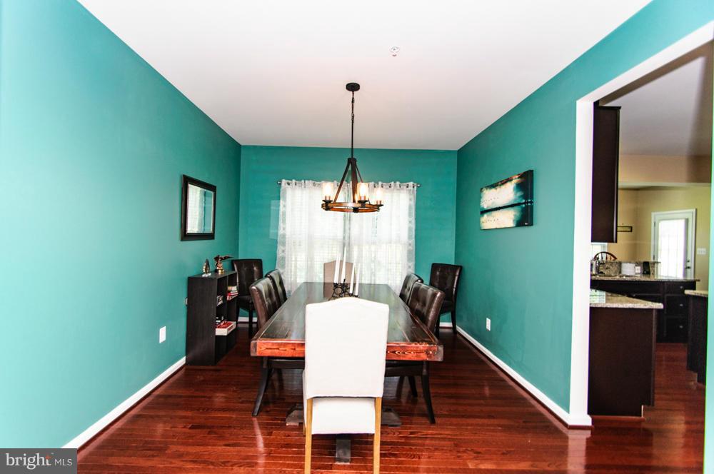 2817 St Marys View Road Accokeek, MD 20607 - Photo 9 of 28 Dining Room