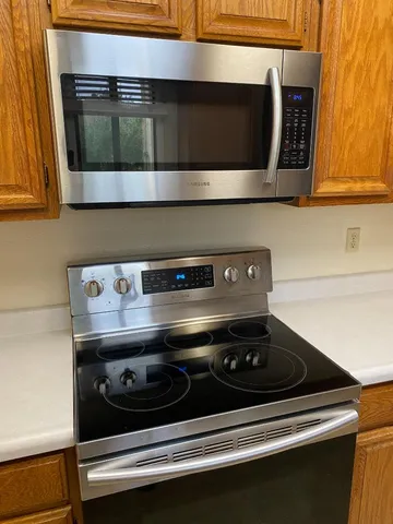 $495,000 | 1051 Padre Drive, Unit 7, Salinas, CA 93901