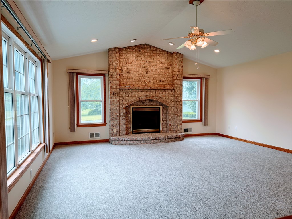 598 Paul Road Chili, NY 14624 - Photo 7 of 32
