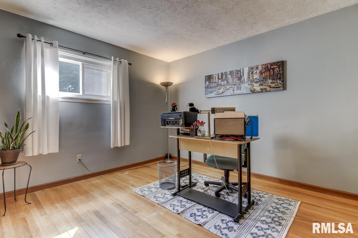 36 Archer Avenue Springfield, IL 62704 - Photo 17 of 35 Gallery Image 17