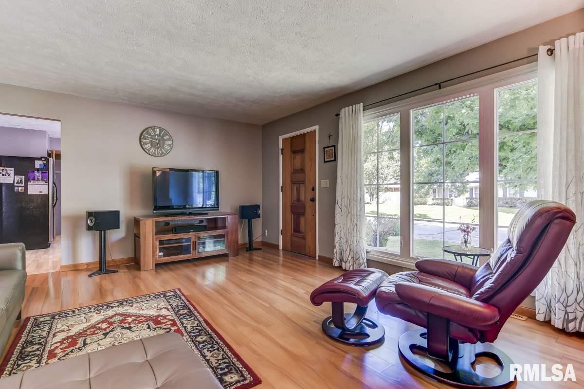 36 Archer Avenue Springfield, IL 62704 - Photo 4 of 35 Gallery Image 4